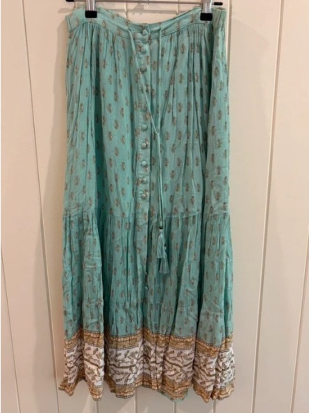 Sportsgirl Mint Green Printed Button-Front Midi Skirt with Gold Trim